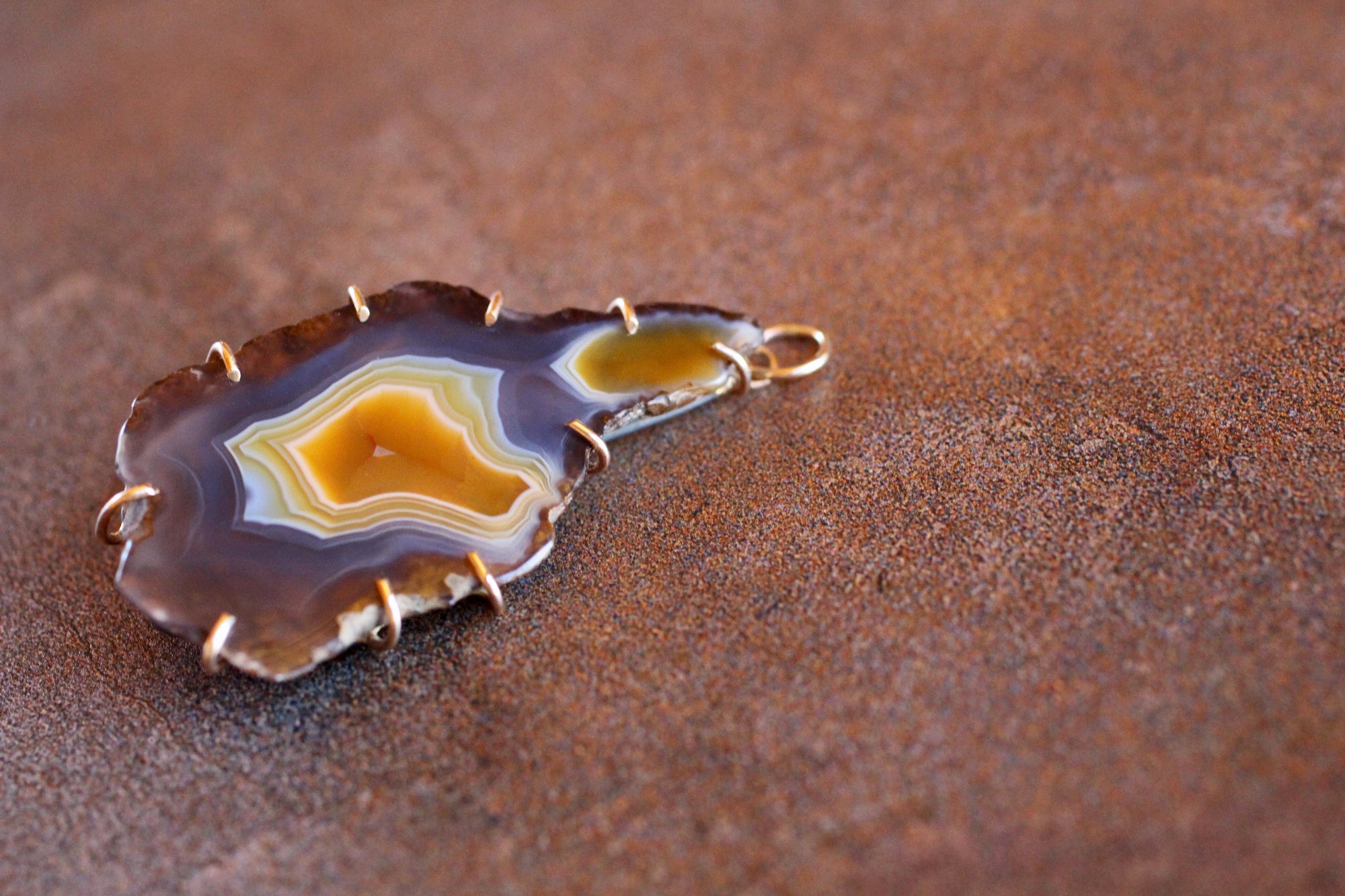 Echoes of the Earth Agate Pendant with 14k Gold