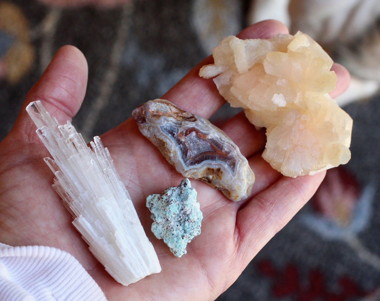 Root & Radiance: A Crystal Set for Deep Calm, Grounded Vision & Soulful Expansion